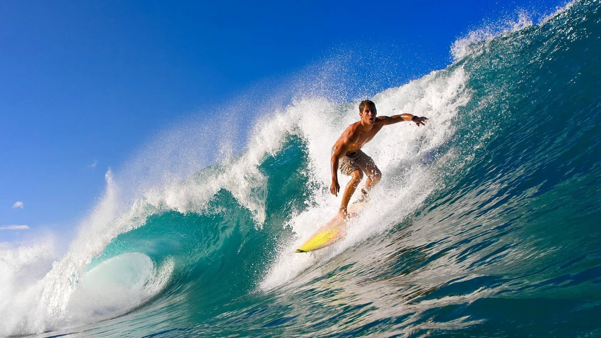 开云体育在线-中国足球国家队训练强度与恢复相结合,国家足球队怎么训练